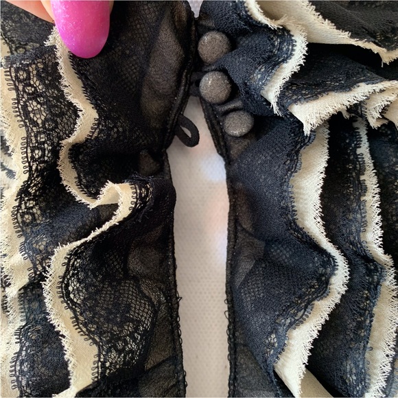 ROBERT RODRIGUEZ TWO TONE SHEER CHIFFON SLEEVELESS RUFFLE PEPLUM BLOUSE - Picture 8 of 16